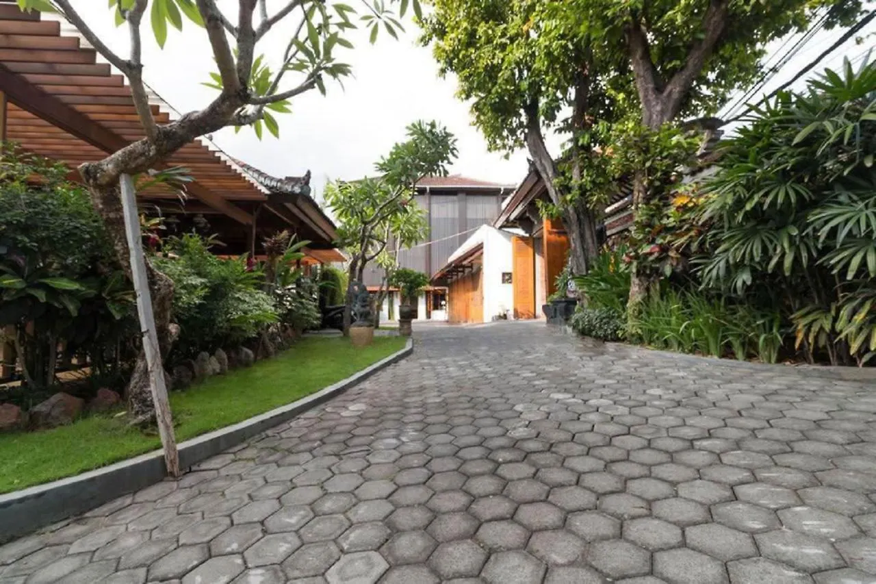 Bali Royal Heritage Villa Seminyak